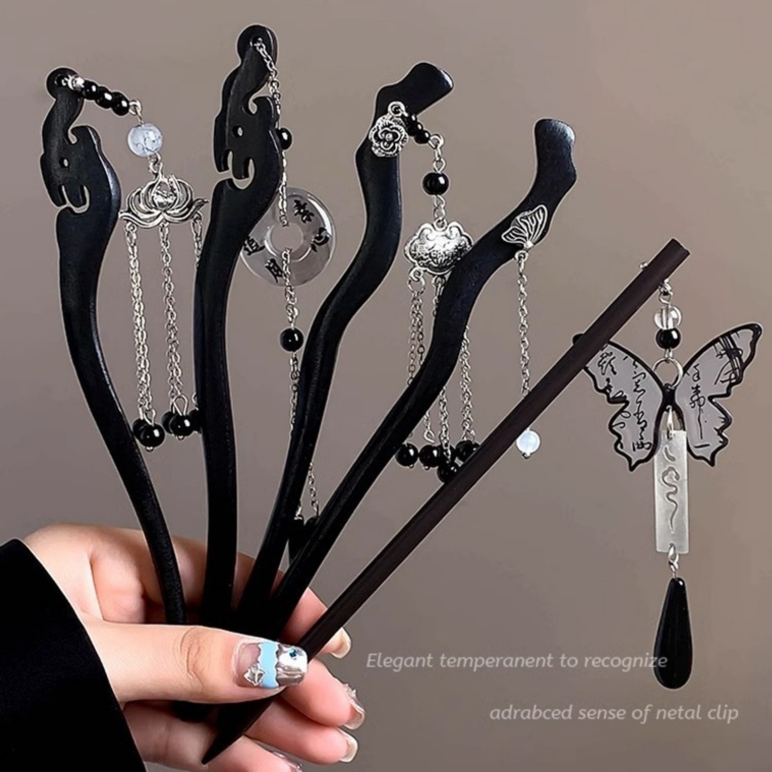 Tech Accessories Women - Luz de luxo madeira borla hairpin