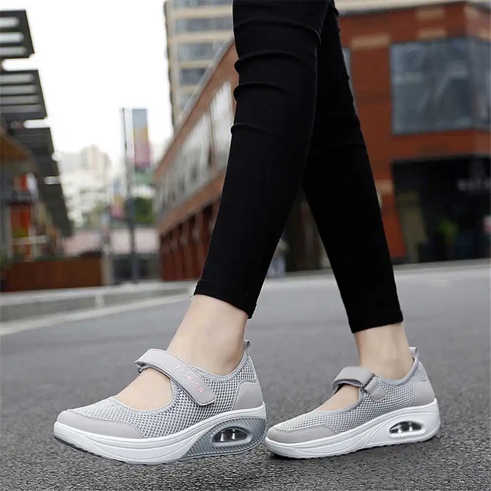 Tech Accessories Ideas - 36-41 demi-temporada tênis coloridos andando patins