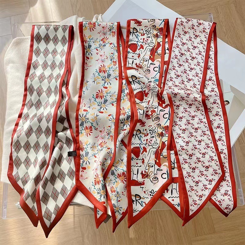 Lenço Floral Vermelho Feminino - Useful Tech Accessories avaliação e preço